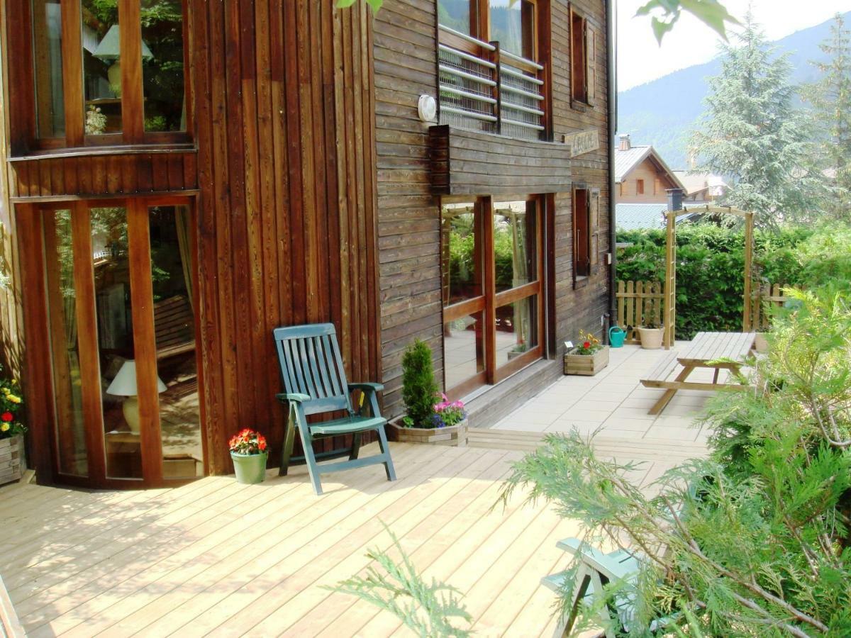Chalet Leslie Morzine Exterior photo